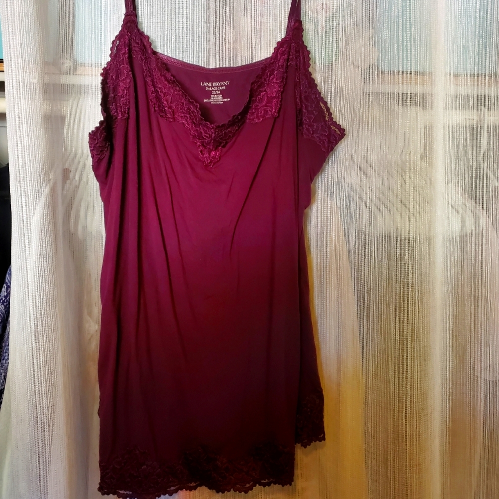 Lane Bryant, 22/24, maroon lace cami